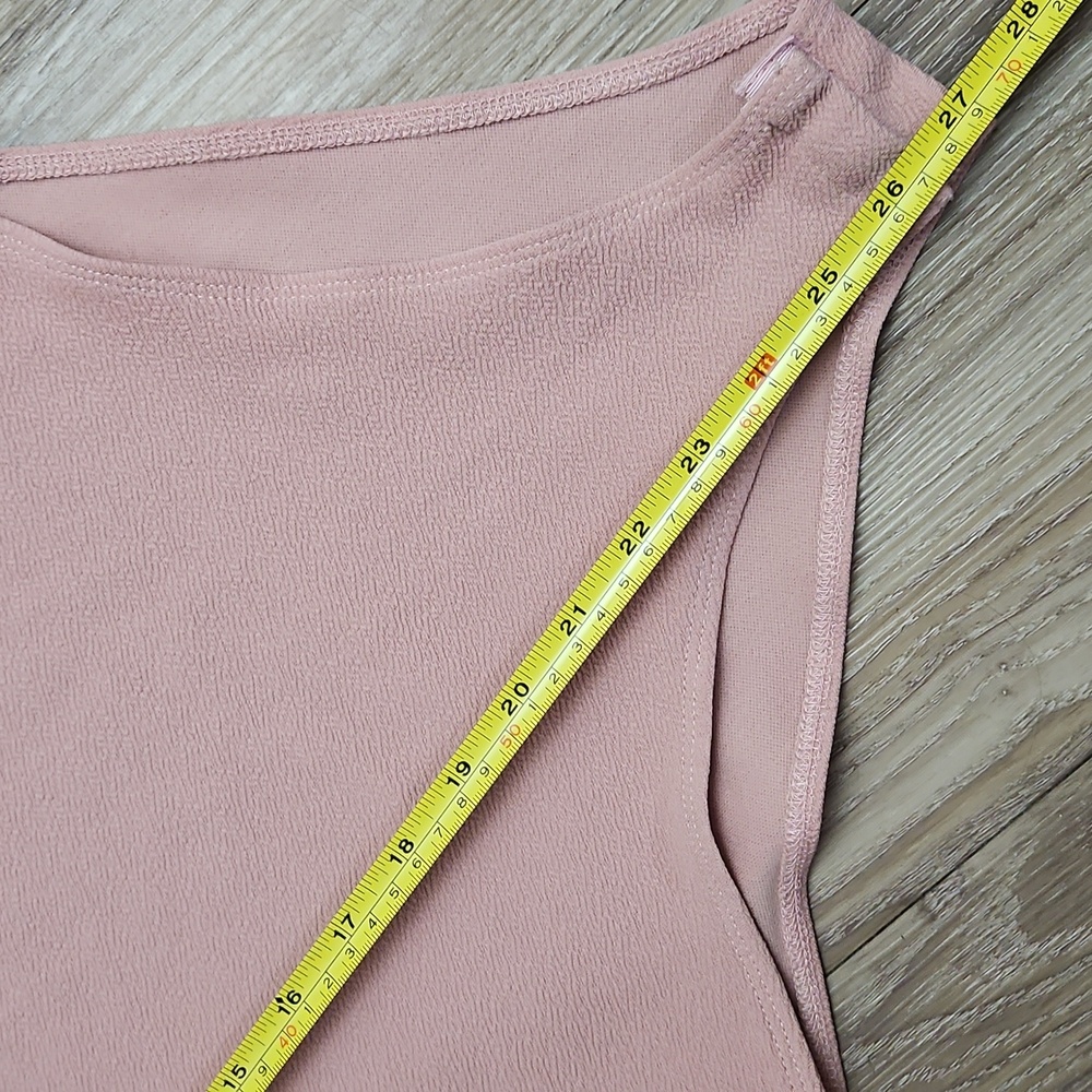 Women's Medium 6 Ruffled Short Sleeve Stretchy Pink Bodysuit - Picture 12 of 15